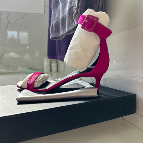 Giuseppe Zanotti - Picture 2 of 3